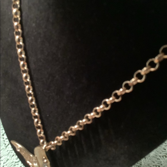 Necklace with Star fish Gold-tone costume piece with stones. 18” long .: - Picture 5 of 6